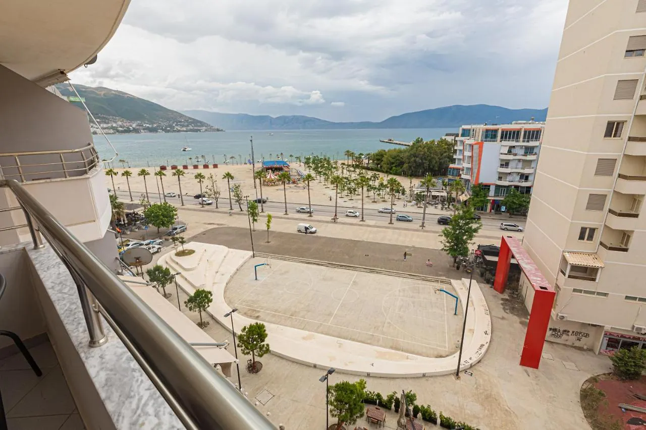 Novus Rooms Vlorë 0*,